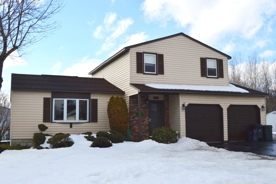 Pinegate Neighborhood, Liverpool NY Real Estate, 4 Level Split